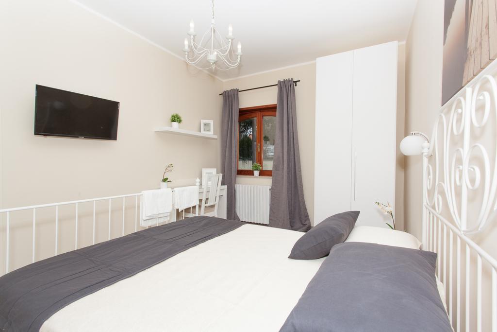 La Dolce Sosta Bed and Breakfast Campagnano Di Roma Δωμάτιο φωτογραφία